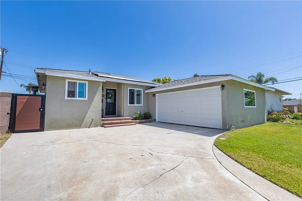 15039 Anola St